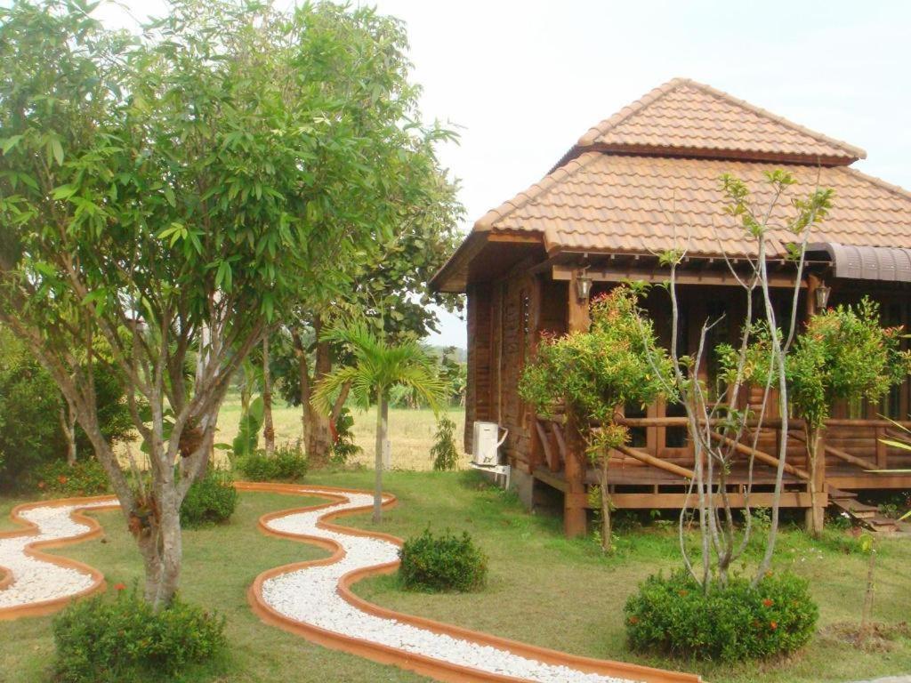 Indie House @ Maerim Chiang Mai Exterior photo